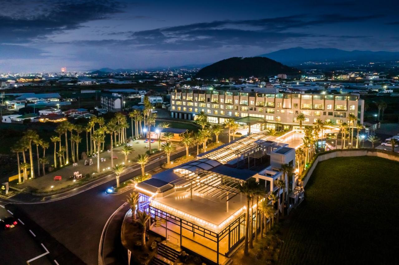 Uni Hotel Čedžu Exteriér fotografie
