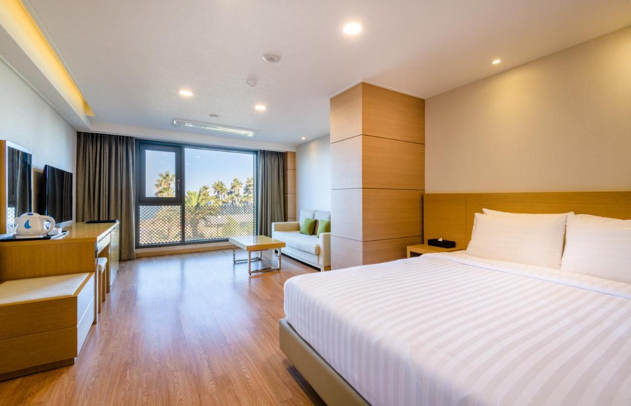 Uni Hotel Čedžu Exteriér fotografie